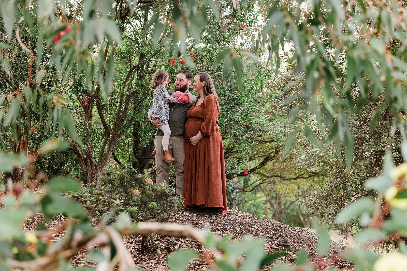 Family portrait in autumn garden — Emotif Photography